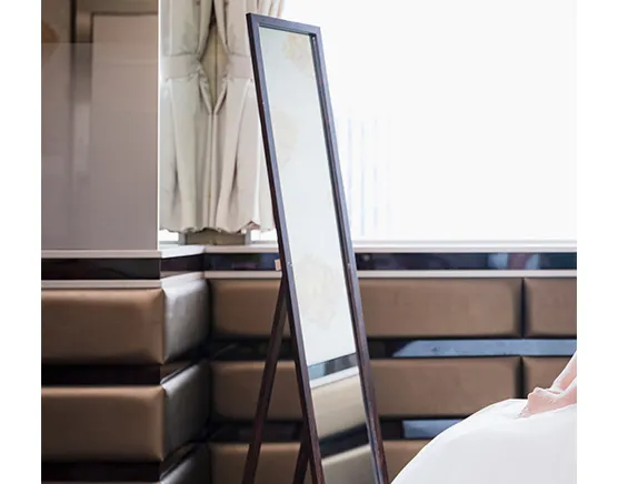 スタンドミラー